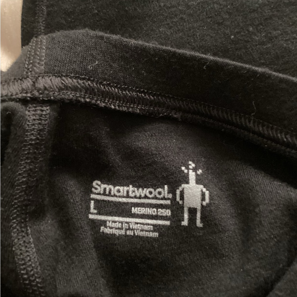 Kids Smartwool Black Merino 250 Base Layer Set Black. Size L